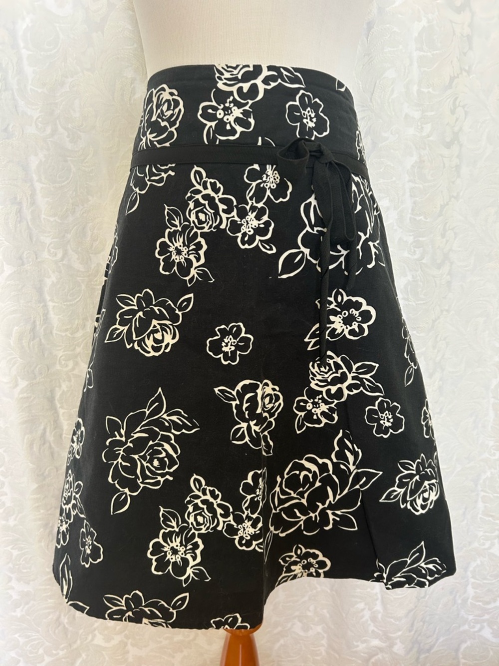 Black and White Floral A-Line Skirt with Tie Waist